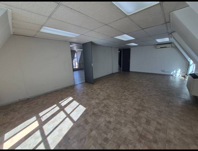 251M² OFFICE TO LET IN MORNINGSIDE